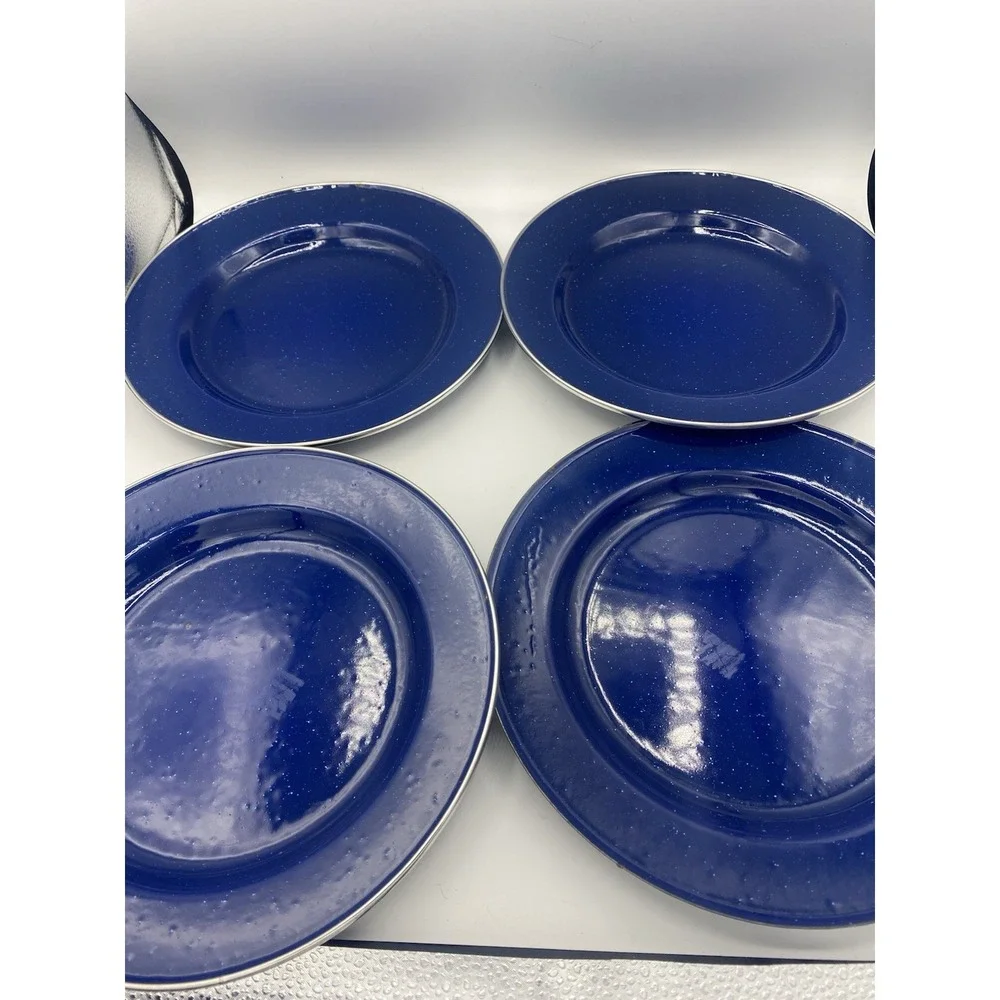 The Unbranded Brand enjoy charm